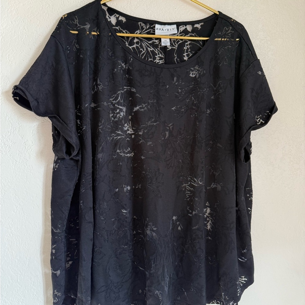 Ava & Viv Black Relaxed Short Sleeve Blouse